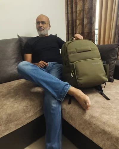 Pankaj Bhiwani, Founder & CEO of 58 Miles, wearing a Boring Label premium Supima cotton round neck t-shirt